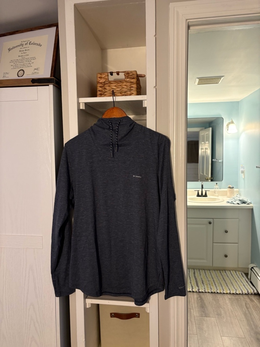 Columbia Women's Charcoal Hooded Utility Jacket - Picture 2 of 5